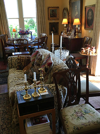 furniture rugs paintings victorian